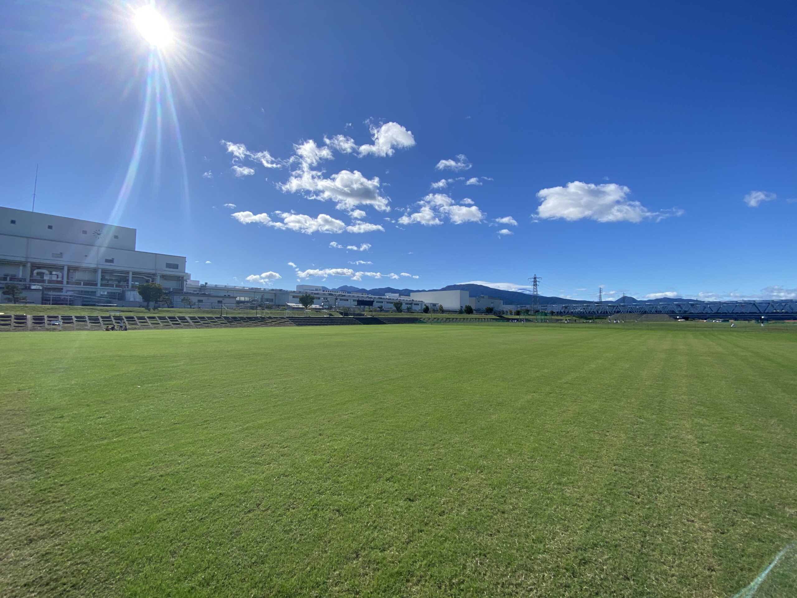 河川敷酒匂川スポーツ広場